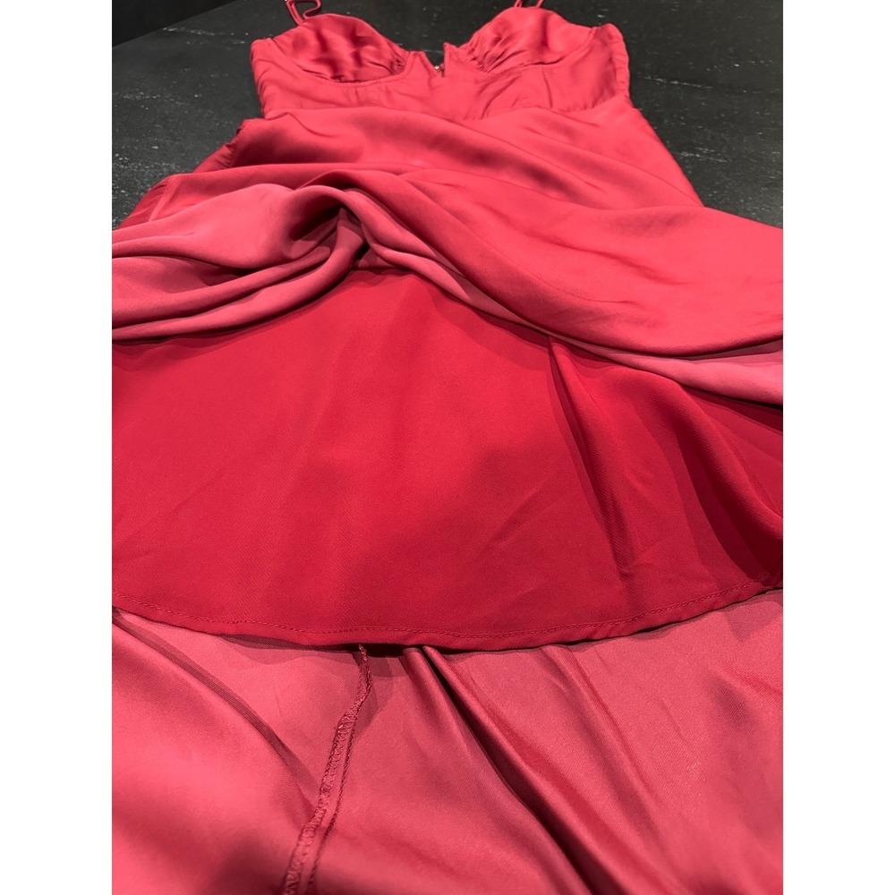 Selfie Leslie Lake Como Red Satin Midi Dress V Wire‎ Bust Elegant M - Picture 14 of 16